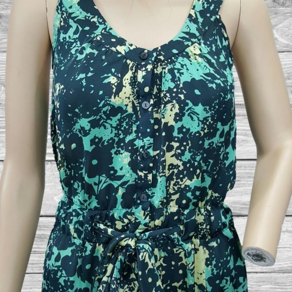 Lauren Conrad blouse